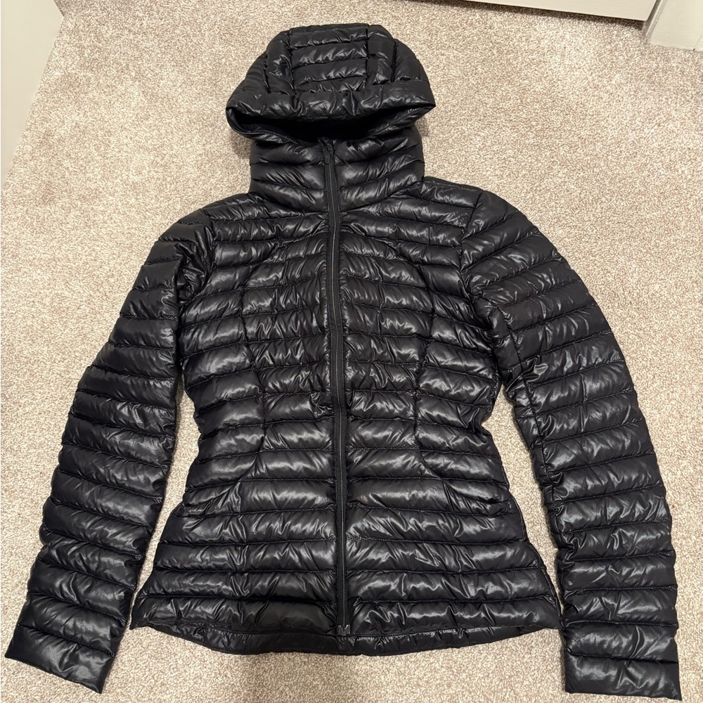 Lululemon pack it down puffer